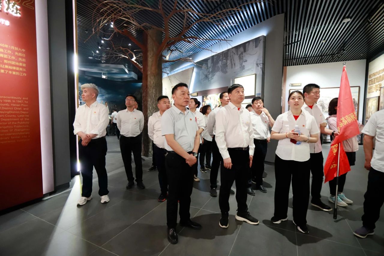 砥礪初心使命，汲取奮進(jìn)力量丨花花牛乳業(yè)集團(tuán)黨委組織開展學(xué)習(xí)“焦裕祿精神”主題黨日活動