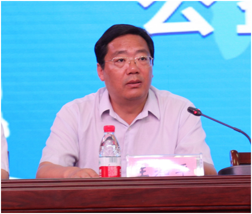 “健康中原，牛奶伴您行——花花牛乳業(yè)集團(tuán)2018中國小康牛奶行動(dòng)” 公益助學(xué)啟動(dòng)儀式隆重舉行