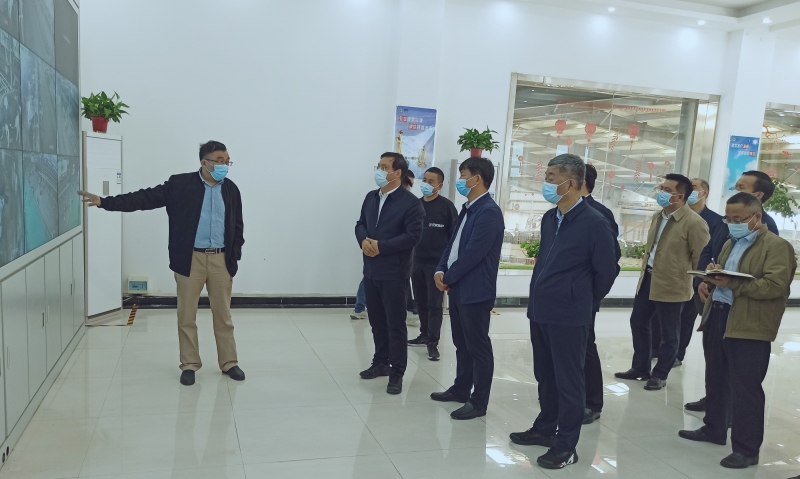 駐馬店市委副書記、市長李躍勇一行 蒞臨花花牛乳業(yè)集團新蔡豫信瑞亞牧場調研